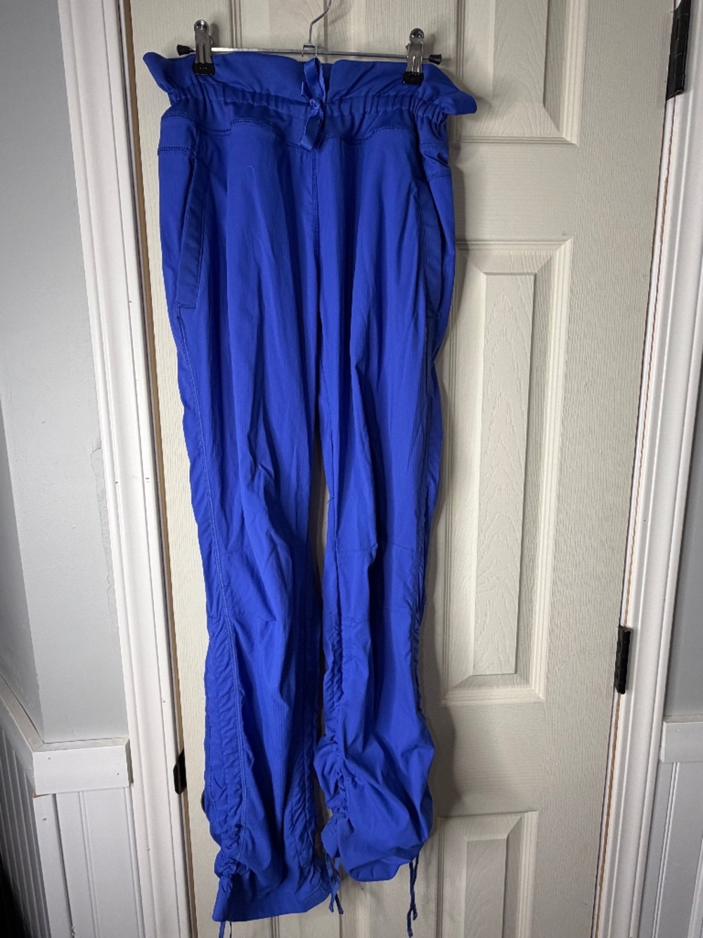 Blue Hind Activewear pants size Medium